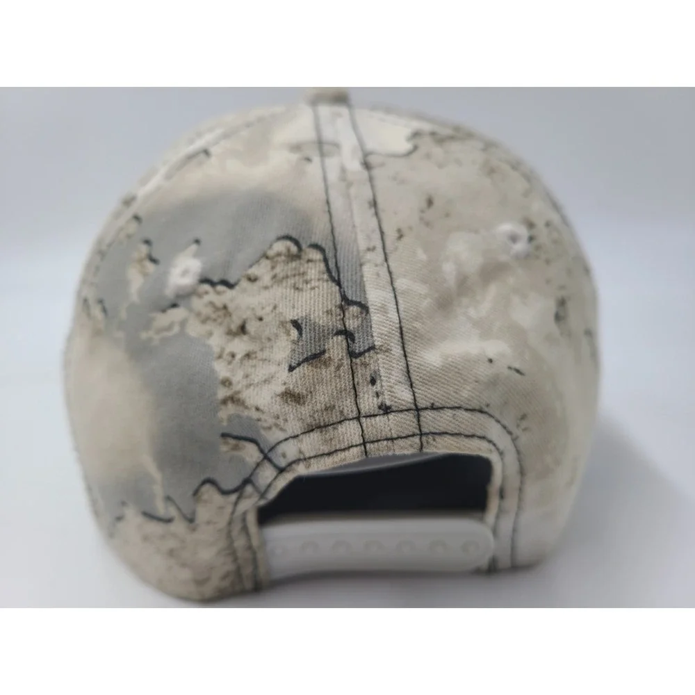 Cabelas Tundra Camo Snapback Hat Cap‎ Snow Outdoors Winter Men Women White Gray